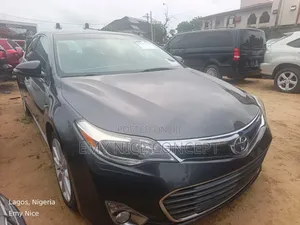 Toyota Avalon XLE Sedar FWD (3.5L 6cyl 6A) 2013 Gray