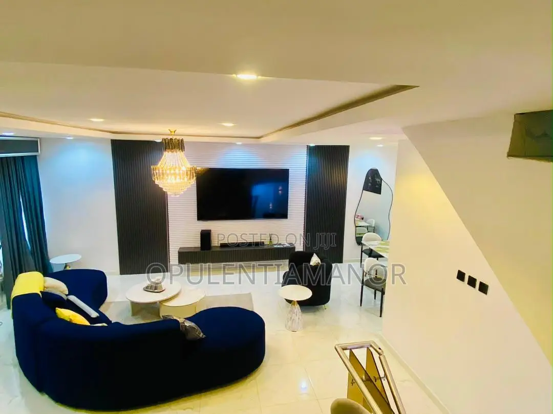 OpulentiaManor | 4Bedroom Shortlets