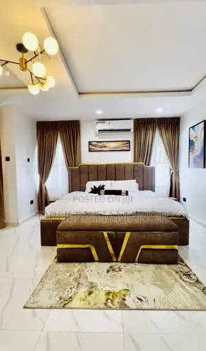 OpulentiaManor | 4Bedroom Shortlets