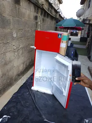 Hisense 204L – Efficient Refrigerator for Sale