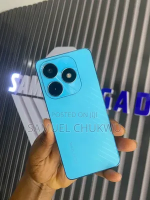 Tecno Spark 20 128 GB Blue