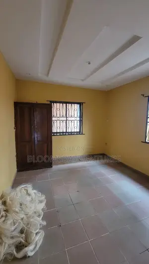 4bdrm Duplex in Omole Estate for rent