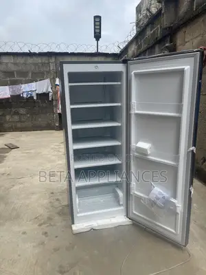 Hisense 189DR Spacious Freezing Cabinet