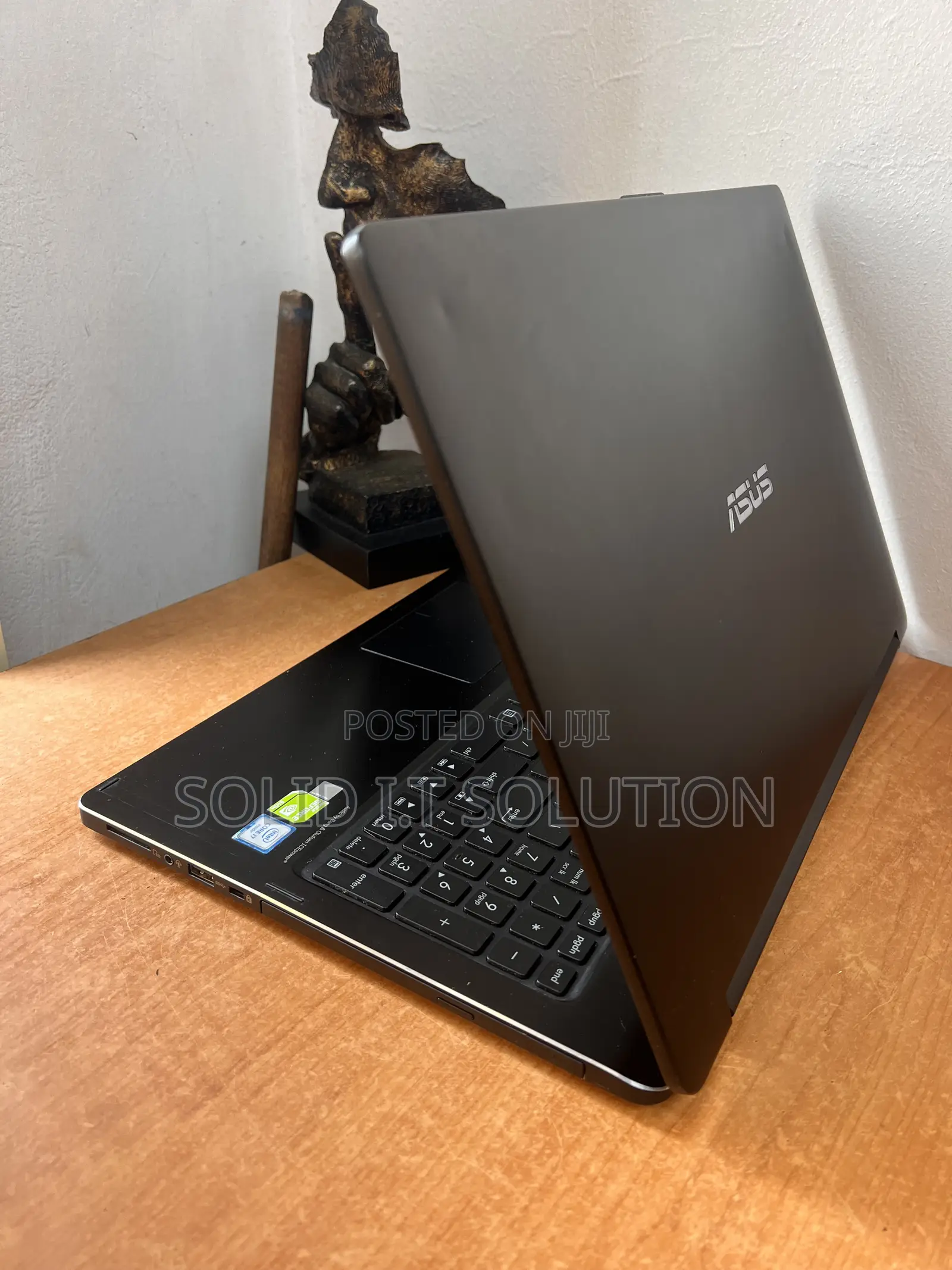 Laptop Asus 8GB Intel Core i7 SSD 256GB