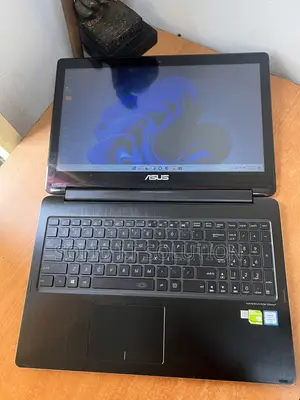 Laptop Asus 8GB Intel Core i7 SSD 256GB