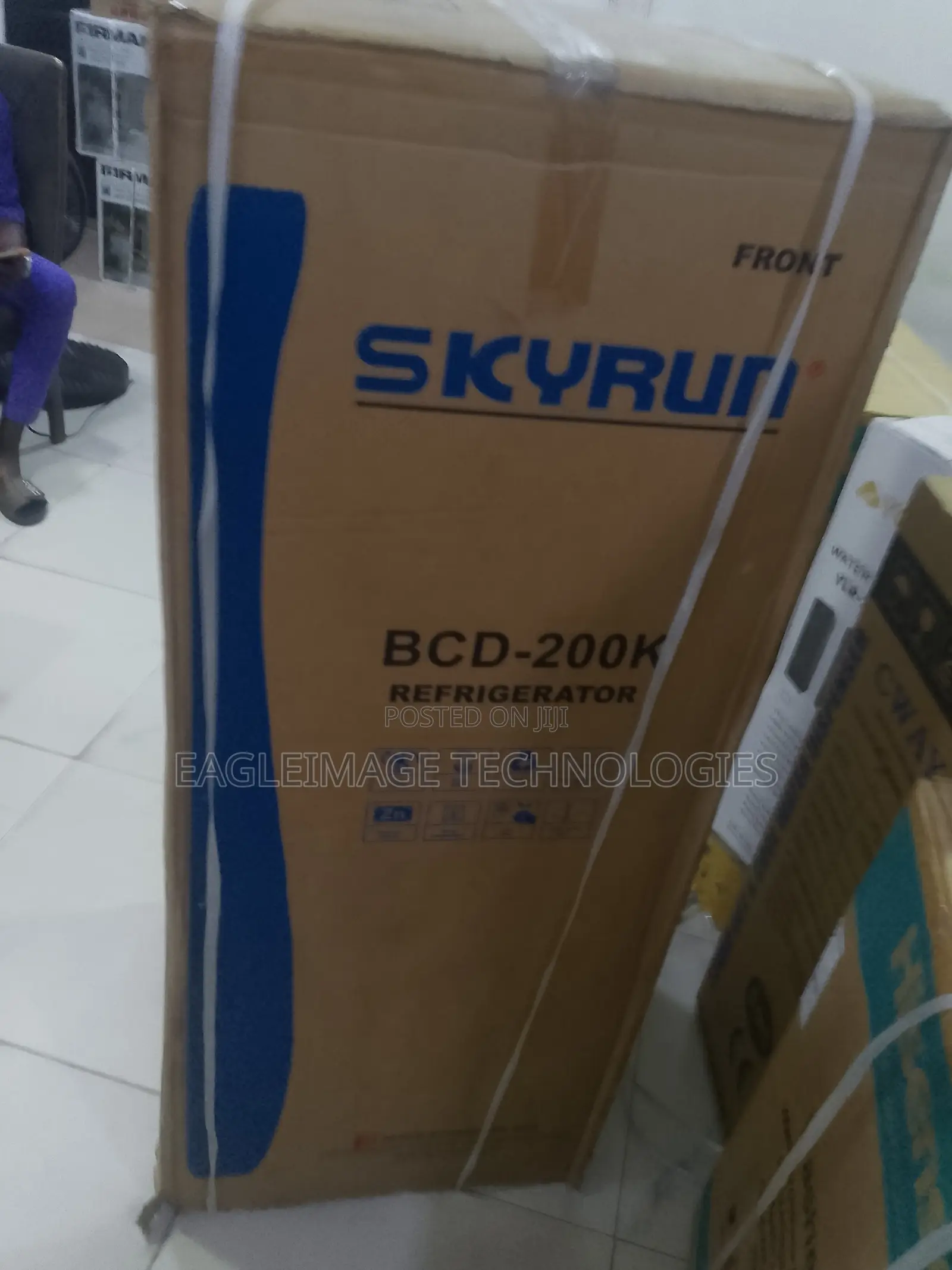 SKYRUN 200K Premium Refrigerator – Brand New
