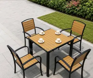 Outdoor Dinning