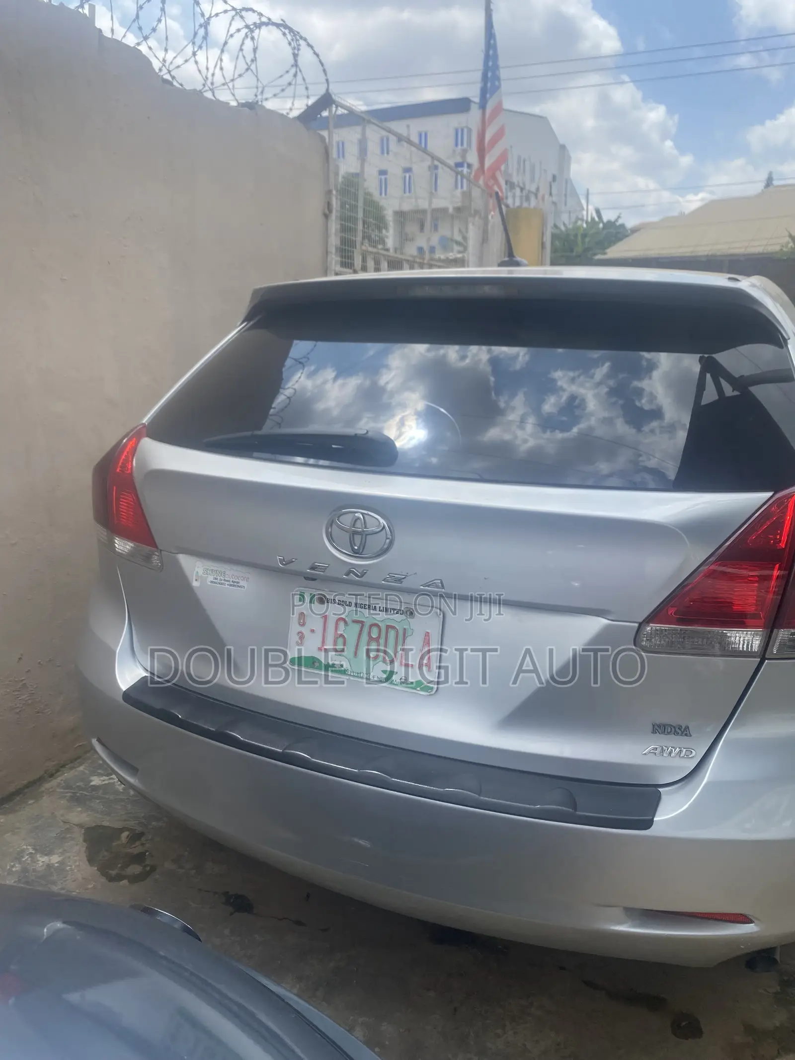 Toyota Venza 2010 Silver