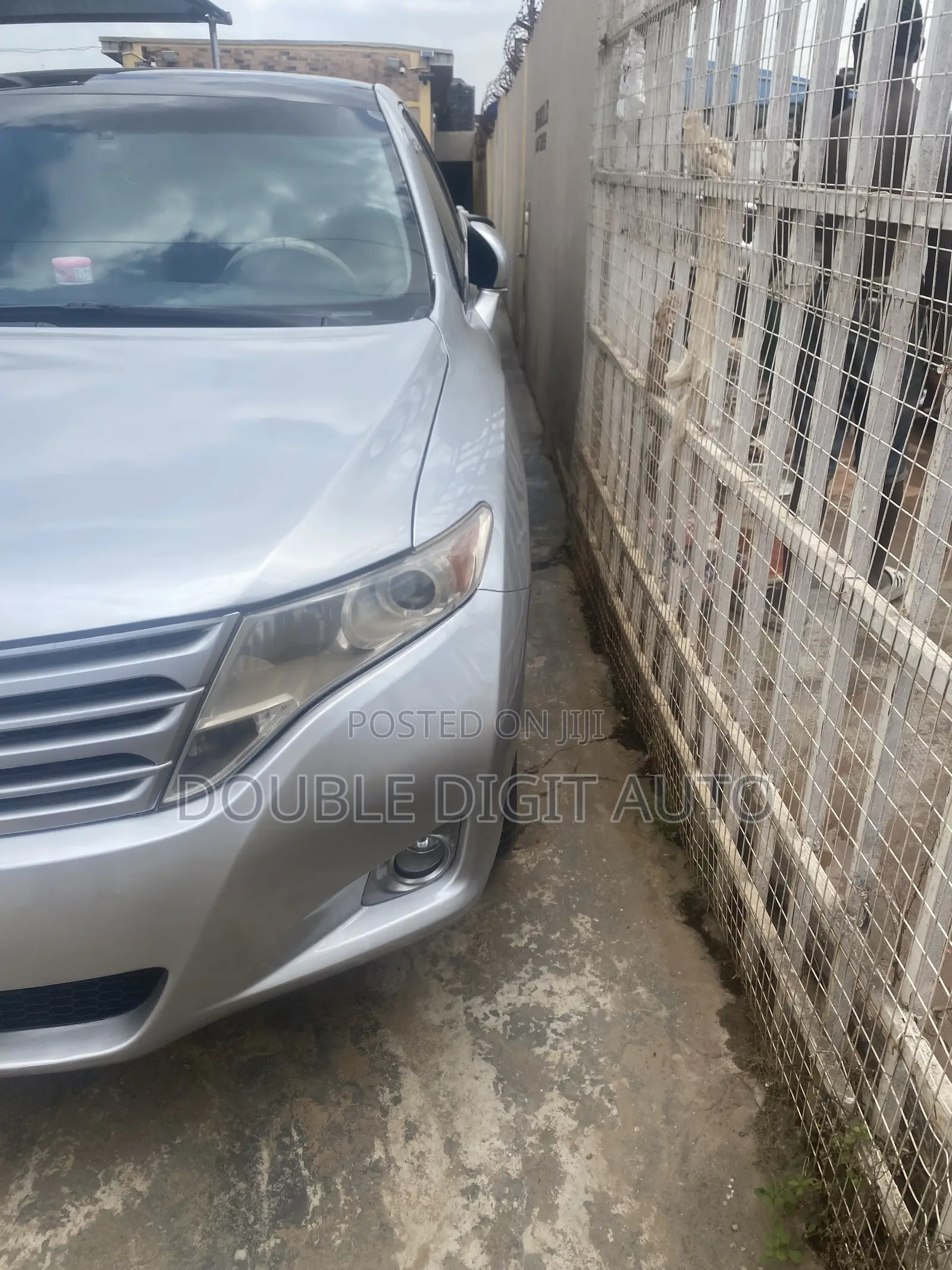 Toyota Venza 2010 Silver