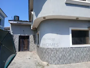 5bdrm Duplex in Egbeda for sale