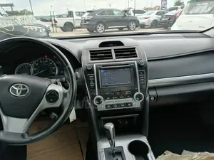 Toyota Camry 2014 Green