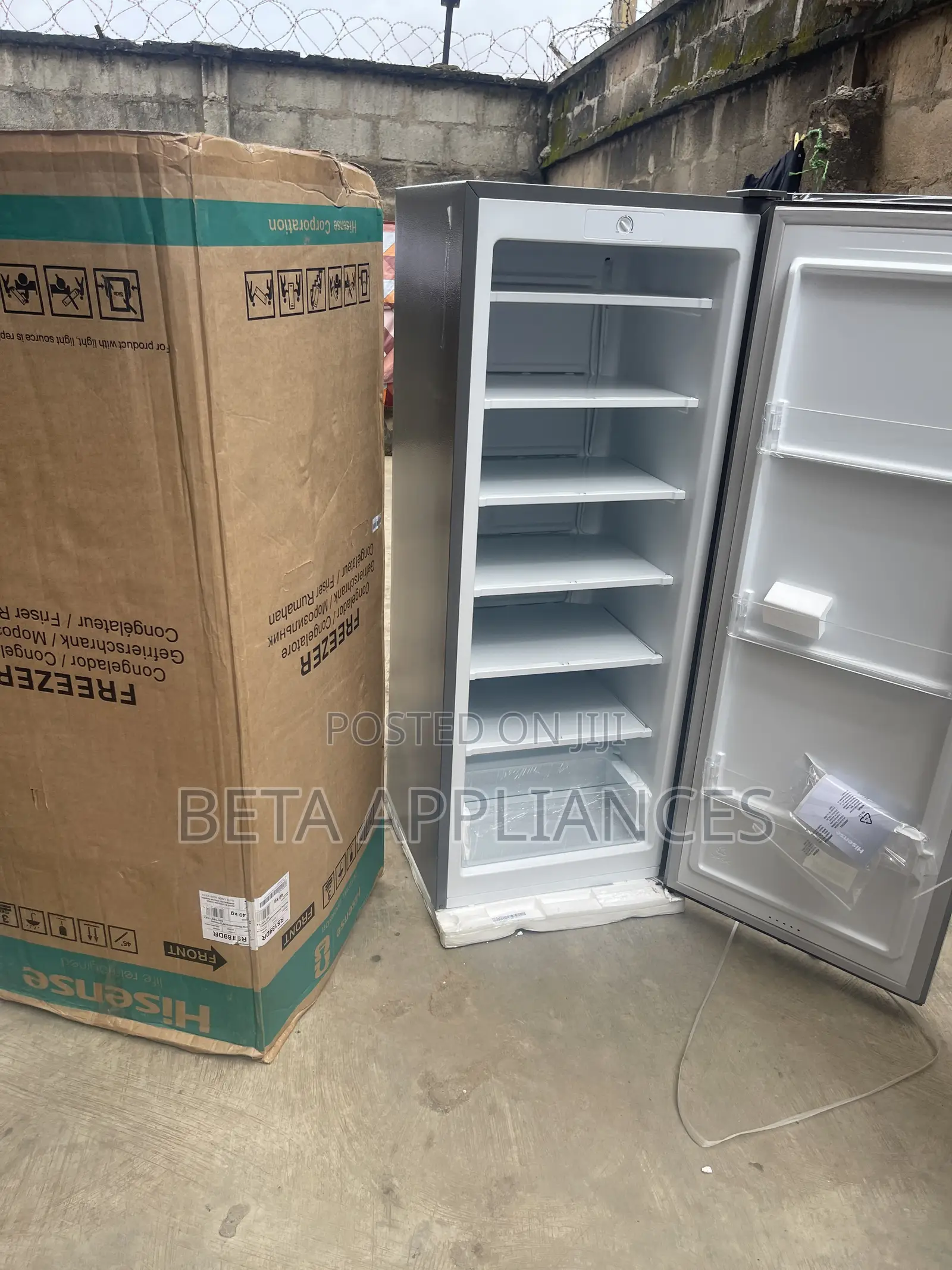 Hisense 189DR Kitchen Storage Freezer