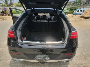 Mercedes-Benz GLE-Class 2018 Black