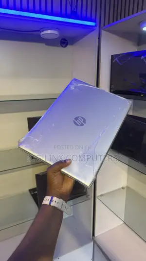 New Laptop HP ProBook 450 G5 8GB Intel Core i5 SSD 256GB