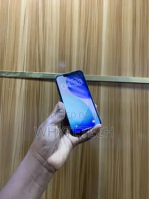 Apple iPhone 16 Pro 128 GB Gray