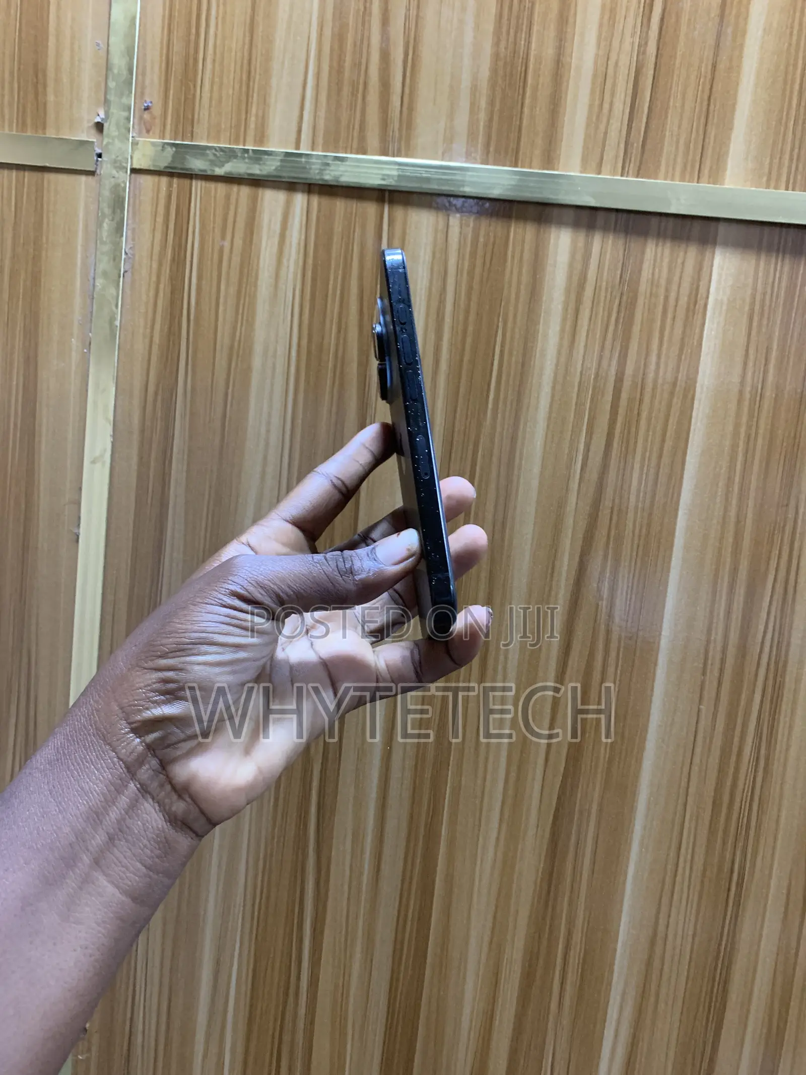 Apple iPhone 16 Pro 128 GB Gray