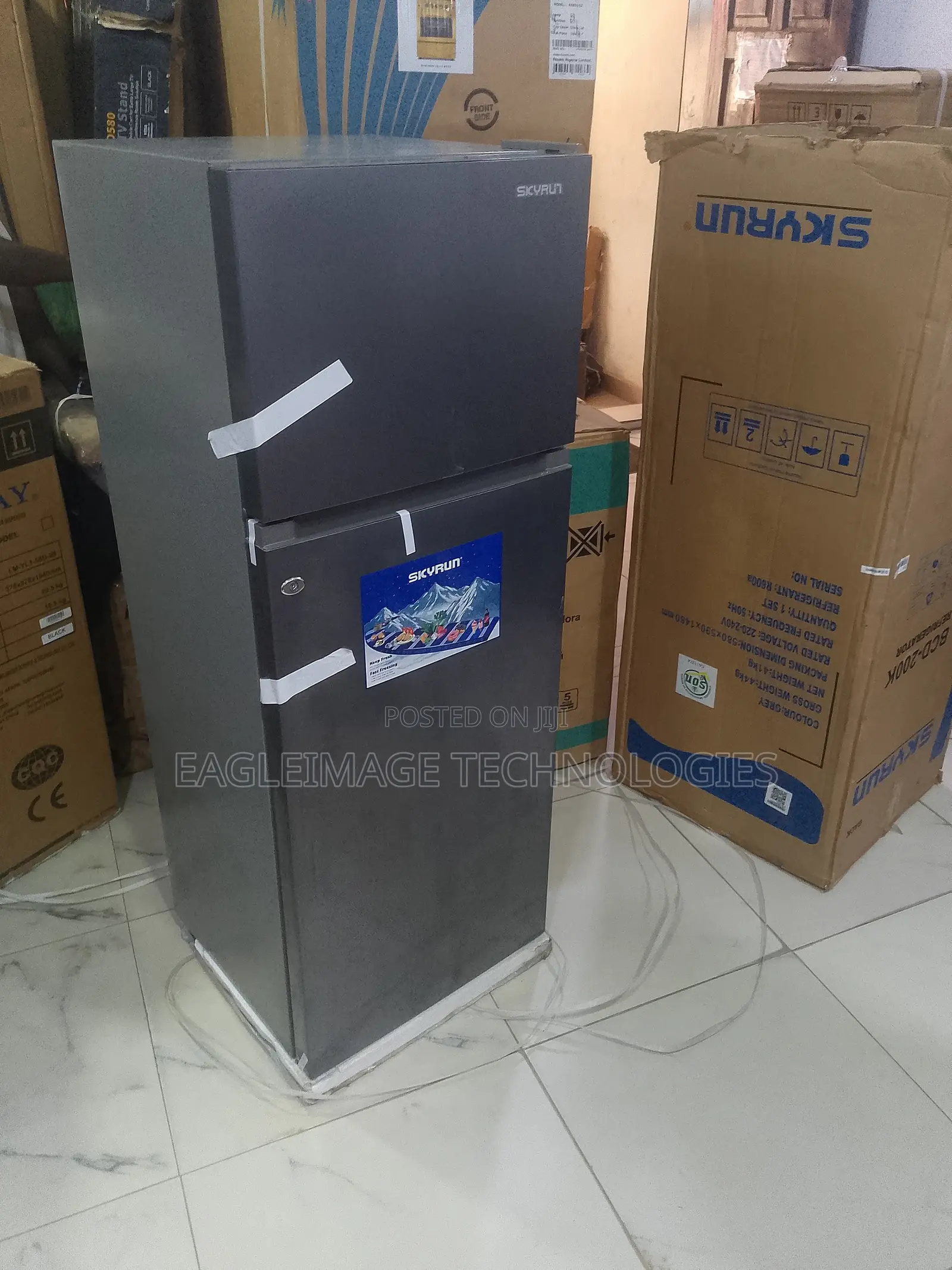 SKYRUN BCD-200K Spacious Home Refrigerator