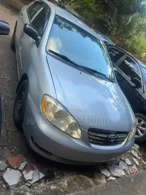 Toyota Corolla LE 2005 Silver