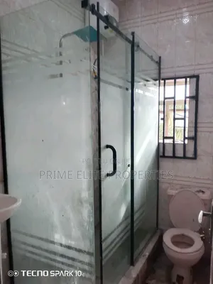 3bdrm Block of Flats in Afahaubeh, Uyo for rent