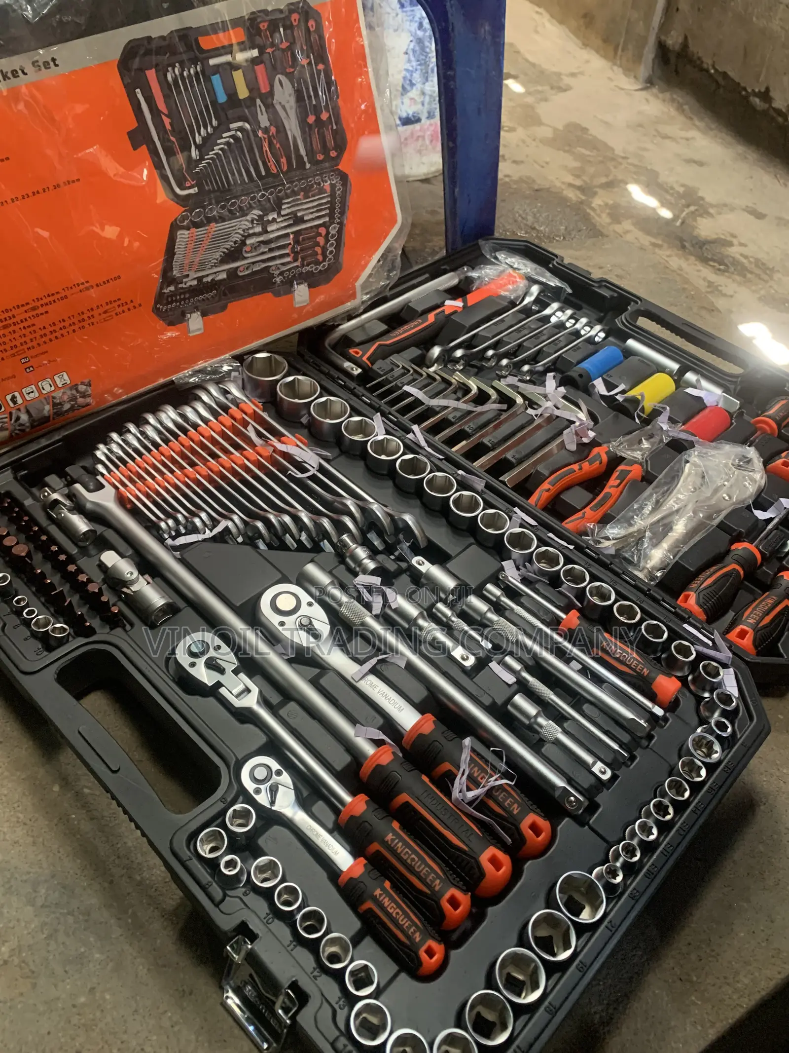 KINGQUEEN 200+ PCS Socket Set - Black & Orange Box - Heavy Duty