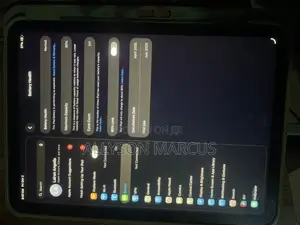 Apple iPad (2025) 128 GB Gray