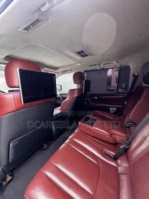 Lexus LX 570 AWD 2017 Black