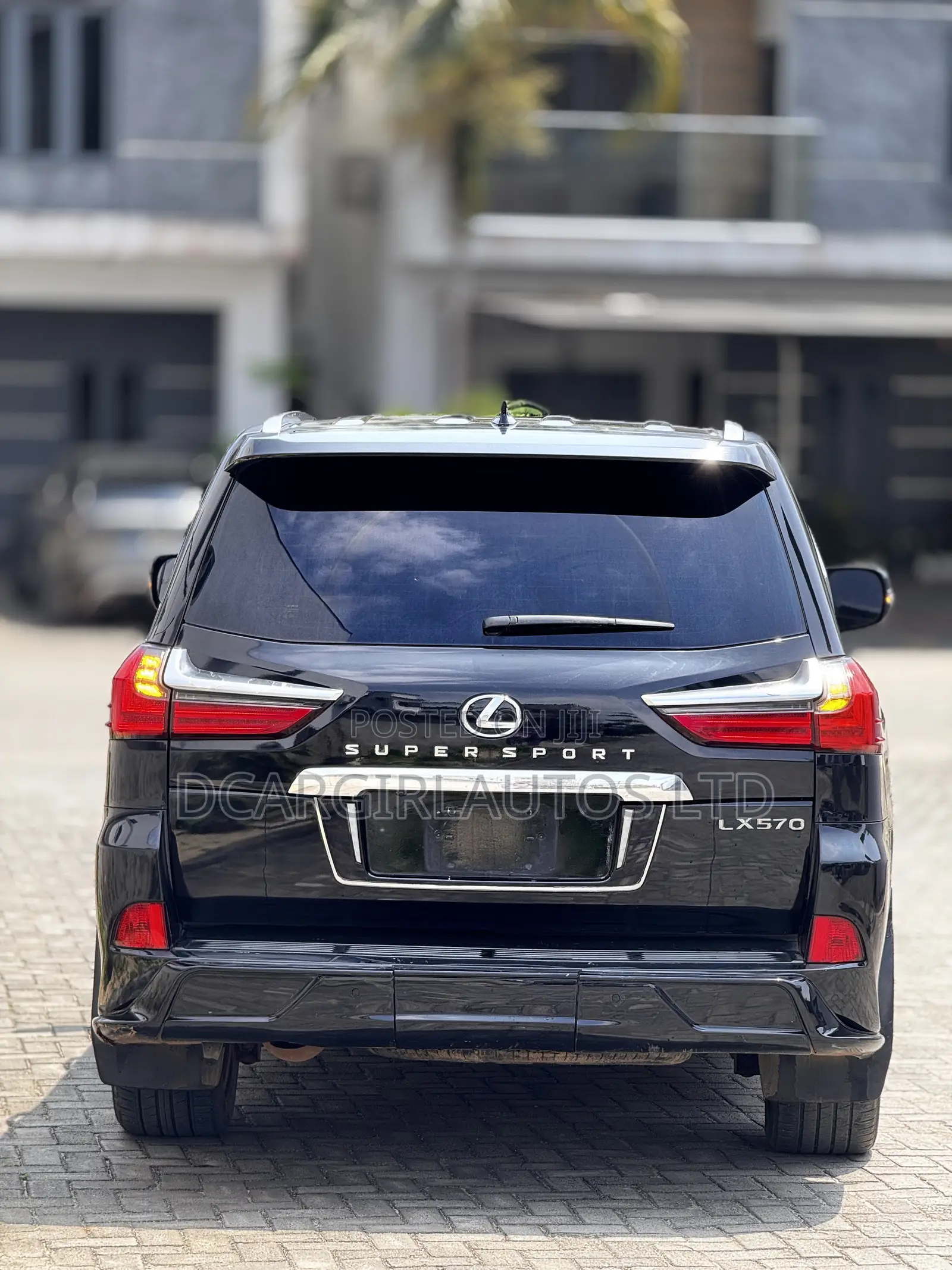 Lexus LX 570 AWD 2017 Black