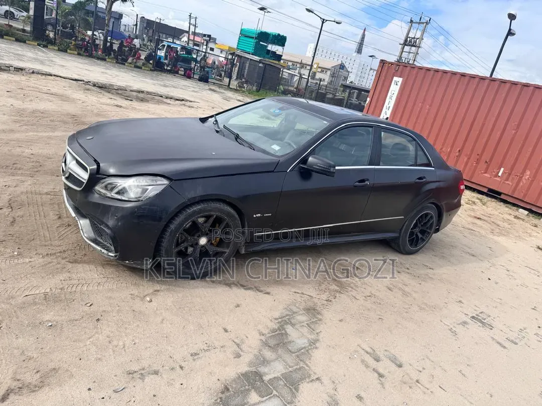 Mercedes-Benz E-Class 2012 Black