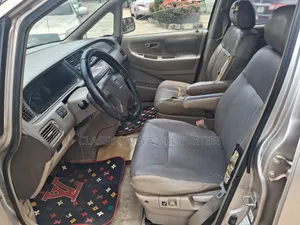 Honda Odyssey 2000 Silver