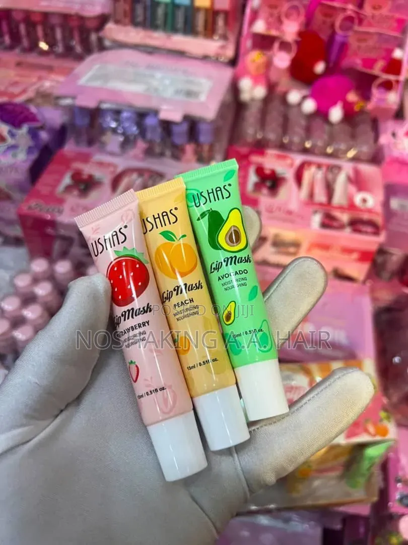 Ushas Lips Serum and Lips Gloss