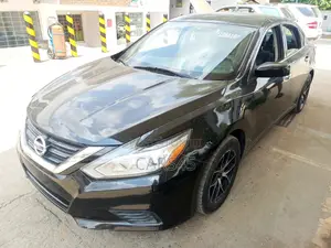 Nissan Altima 2016 Black