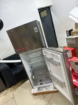LG 234L Top Freezer Refrigerator With Inverter Compressor