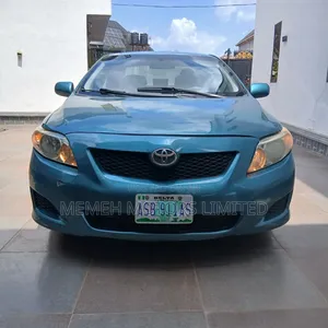 Toyota Corolla 2009 Green