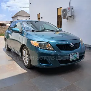 Toyota Corolla 2009 Green