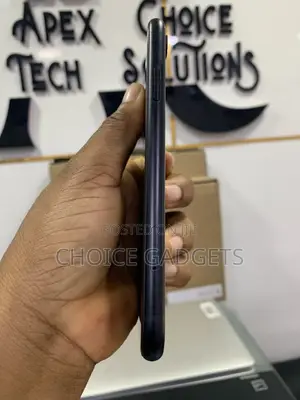 Apple iPhone XR 64 GB Black
