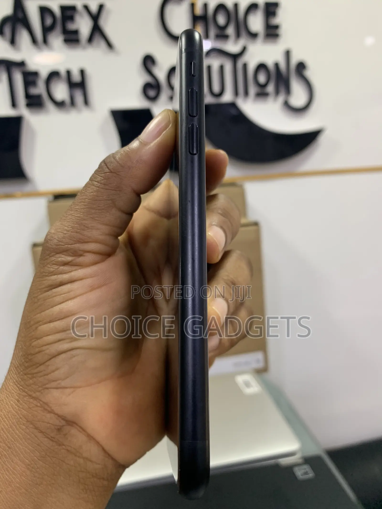 Apple iPhone XR 64 GB Black