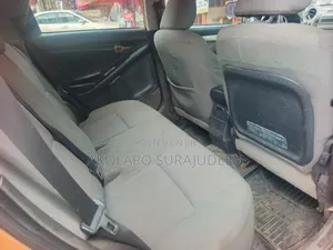 Toyota Avensis 2.0 Advanced Automatic 2012 Black