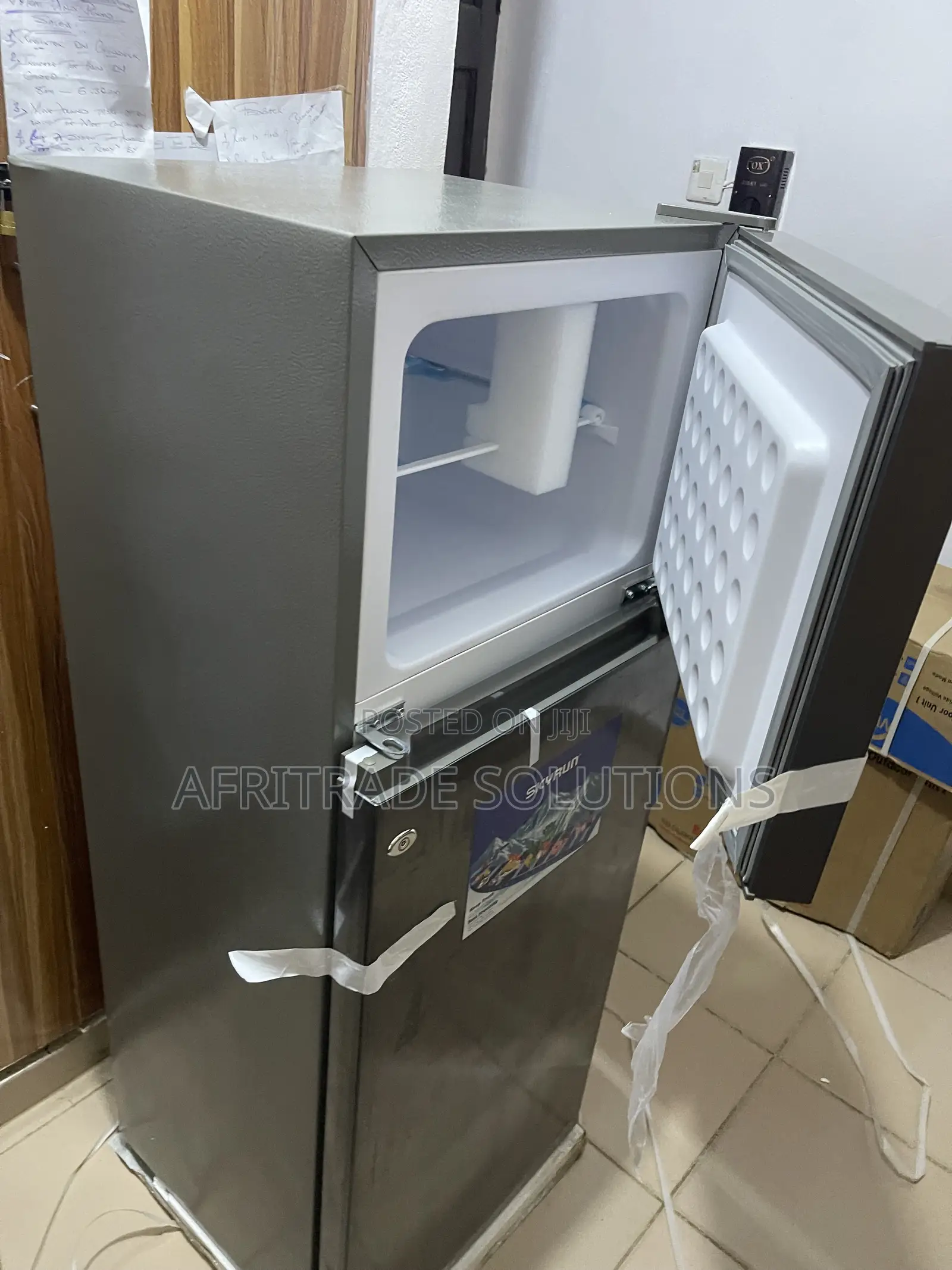 Skyrun 200L Upright Fridge for Home & Office