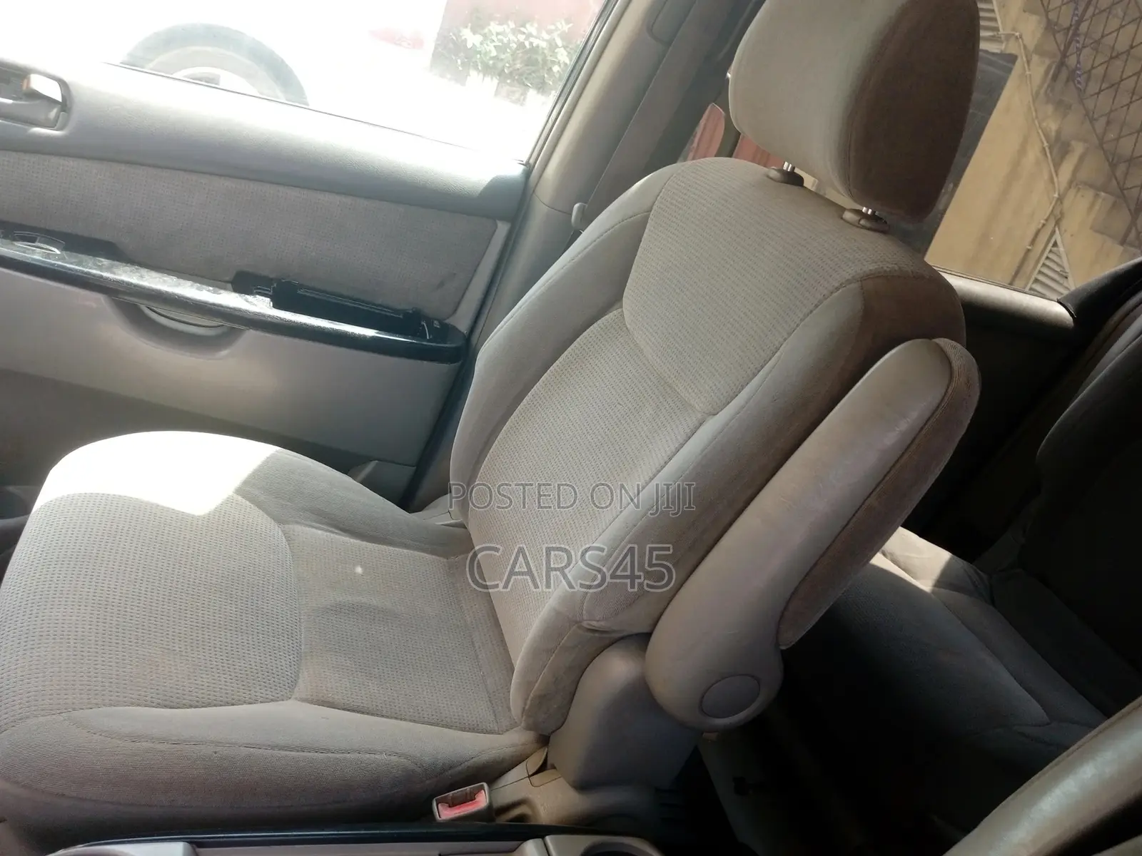 Toyota Sienna 2004 Gold