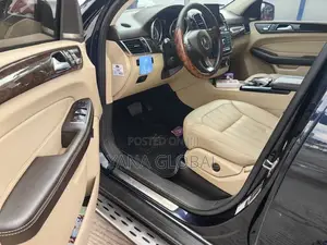 Mercedes-Benz GLE-Class 2017 Blue