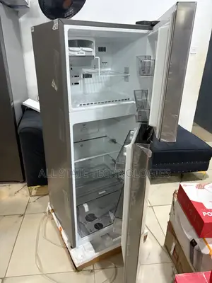 LG GL-C252SLBB 234L Refrigerator for Home Use