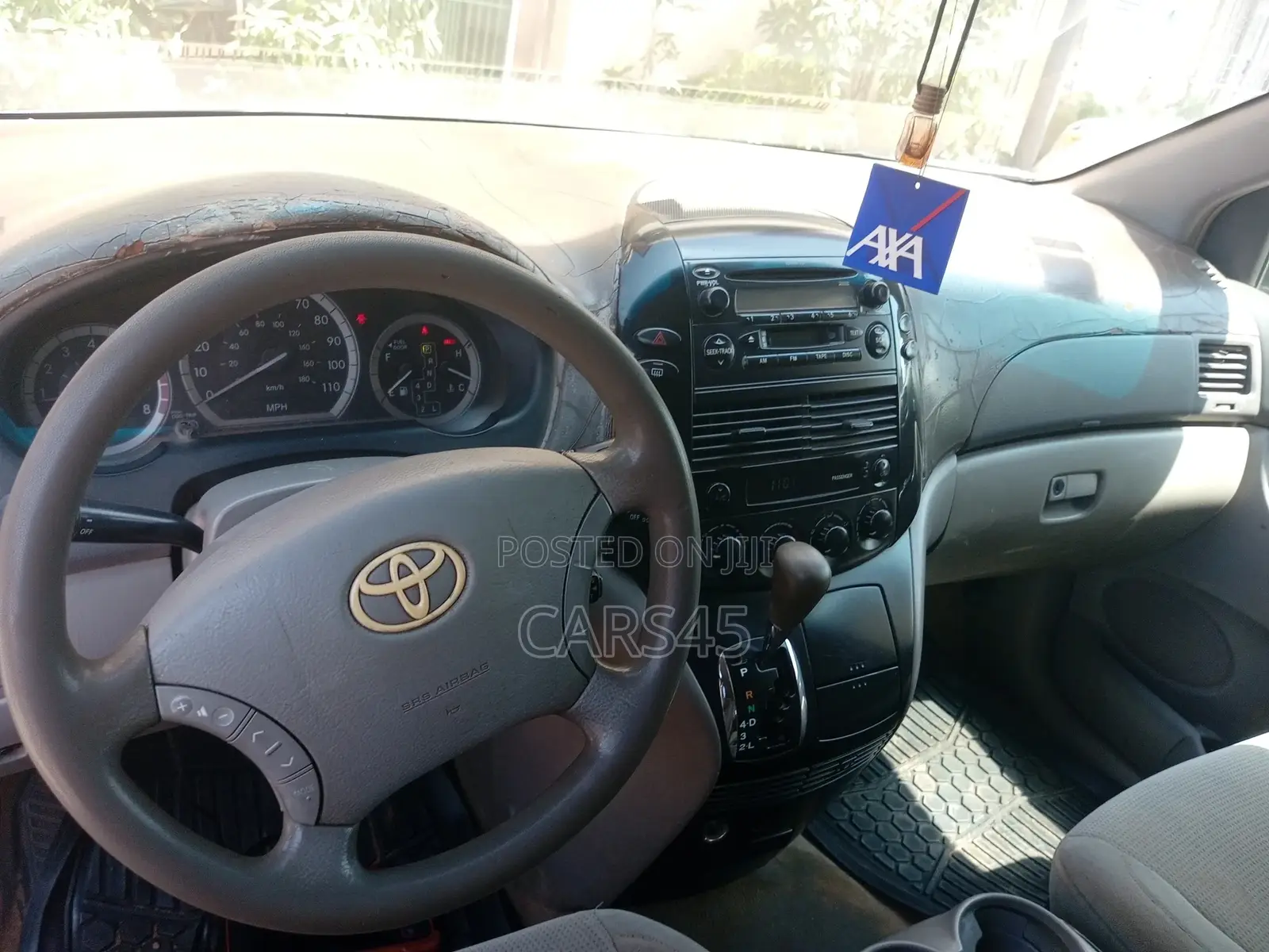 Toyota Sienna 2004 Gold