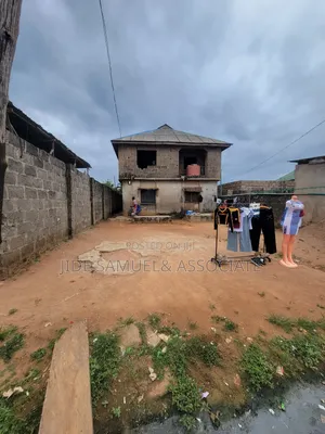 2bdrm Block of Flats in Ayobo for sale