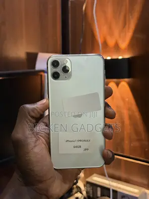 Apple iPhone 11 Pro Max 64 GB White