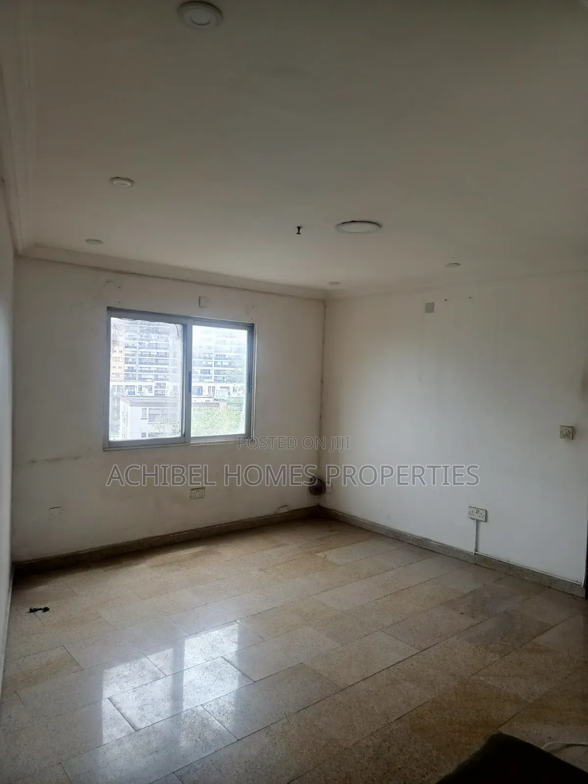 Mini Flat in 1004 for rent