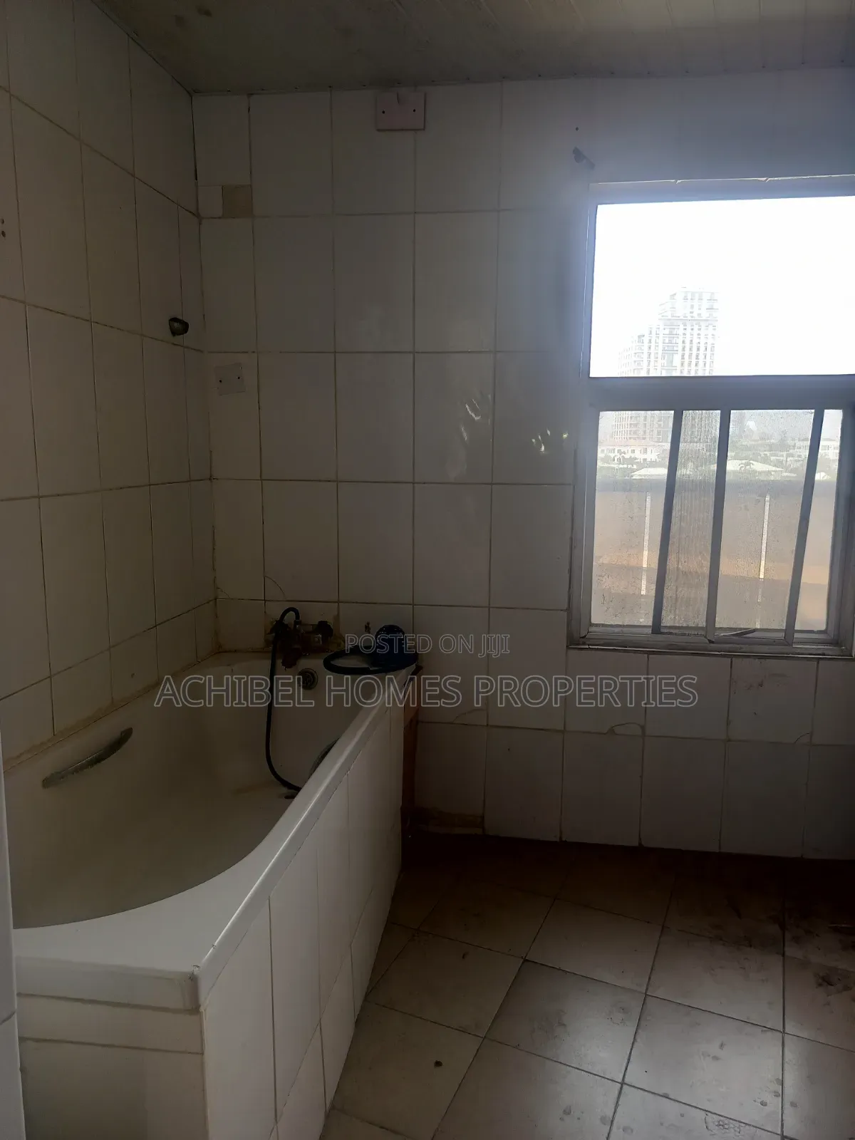 Mini Flat in 1004 for rent
