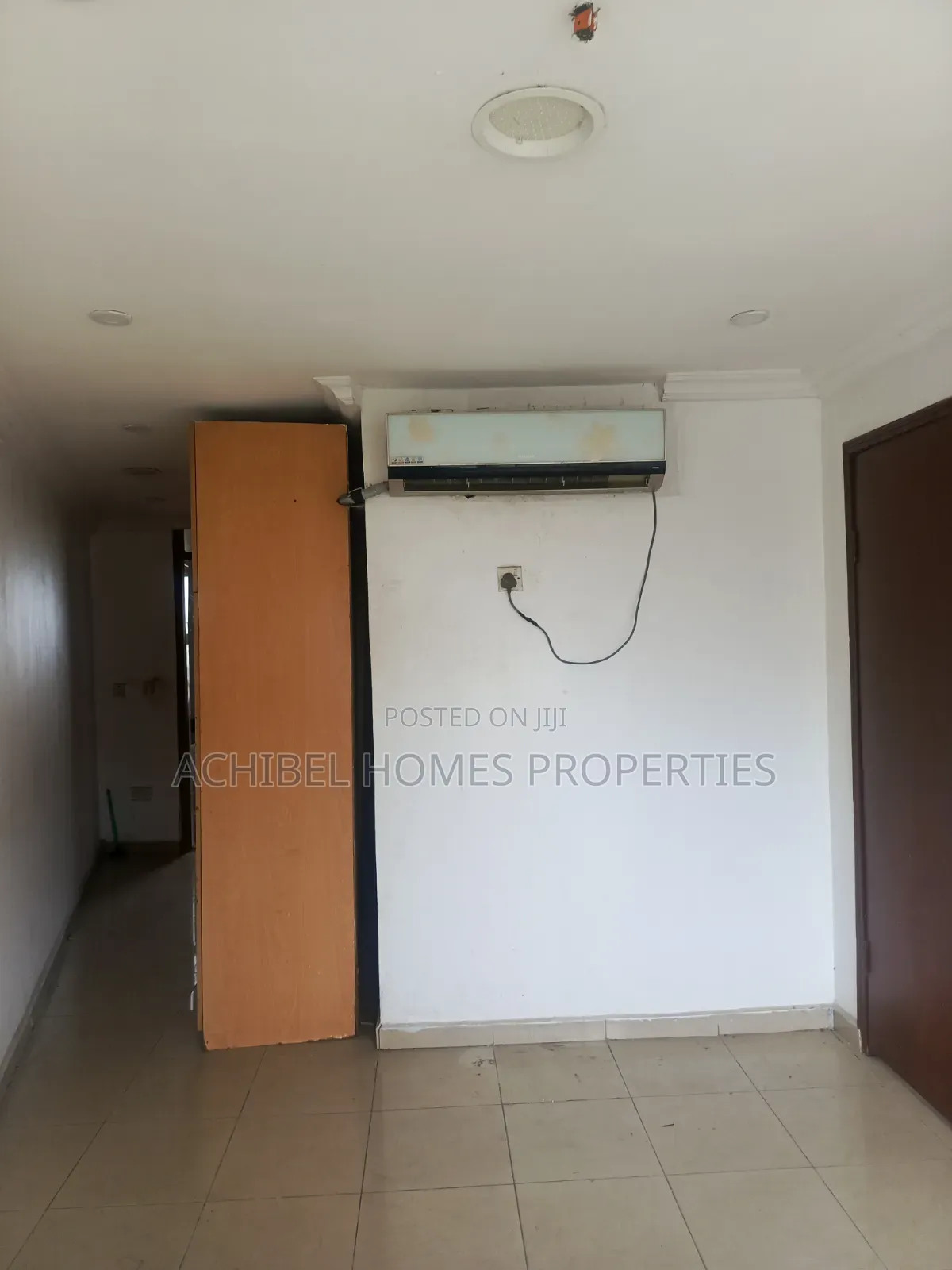 Mini Flat in 1004 for rent