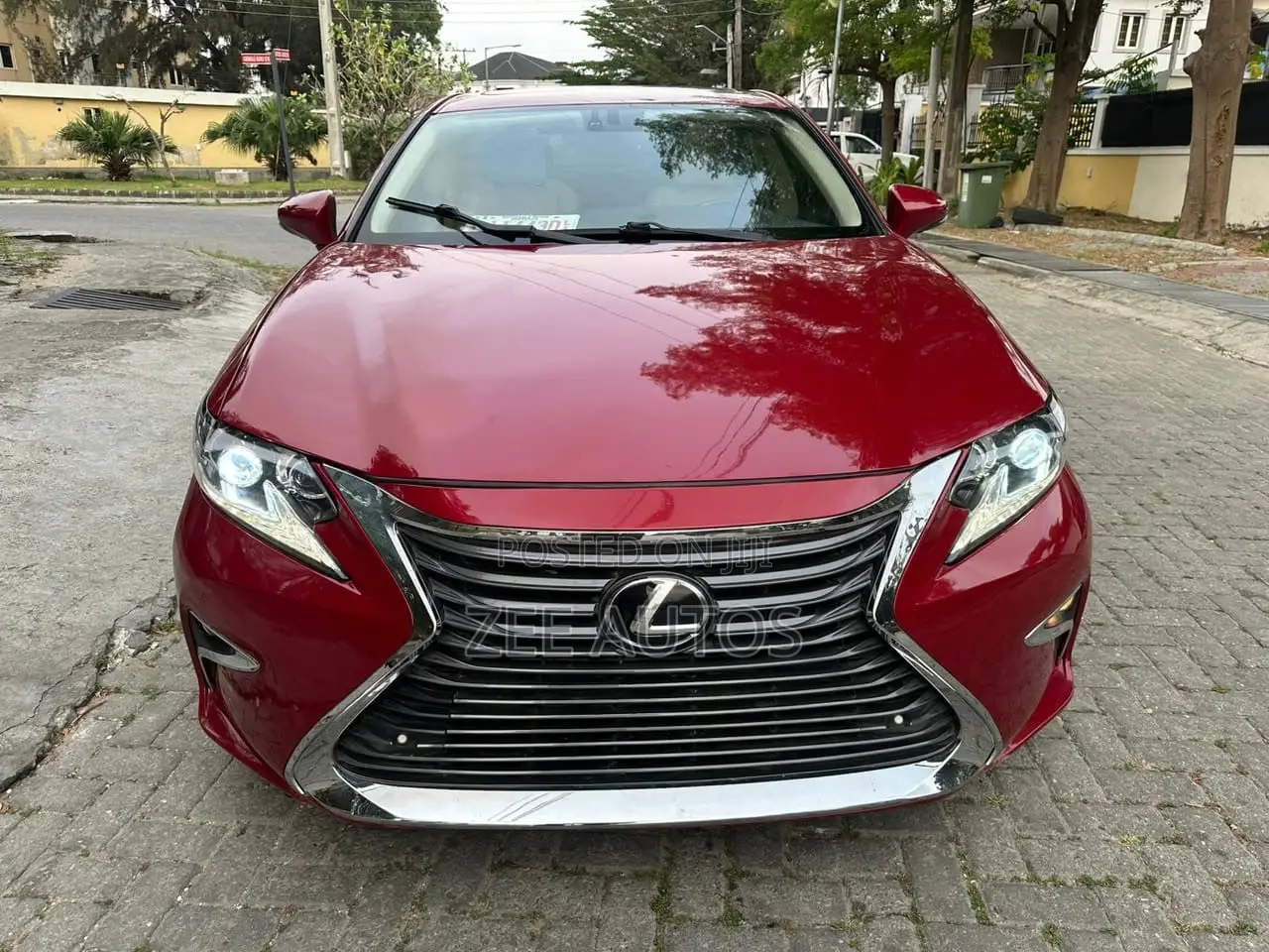 Lexus ES 2014 Red