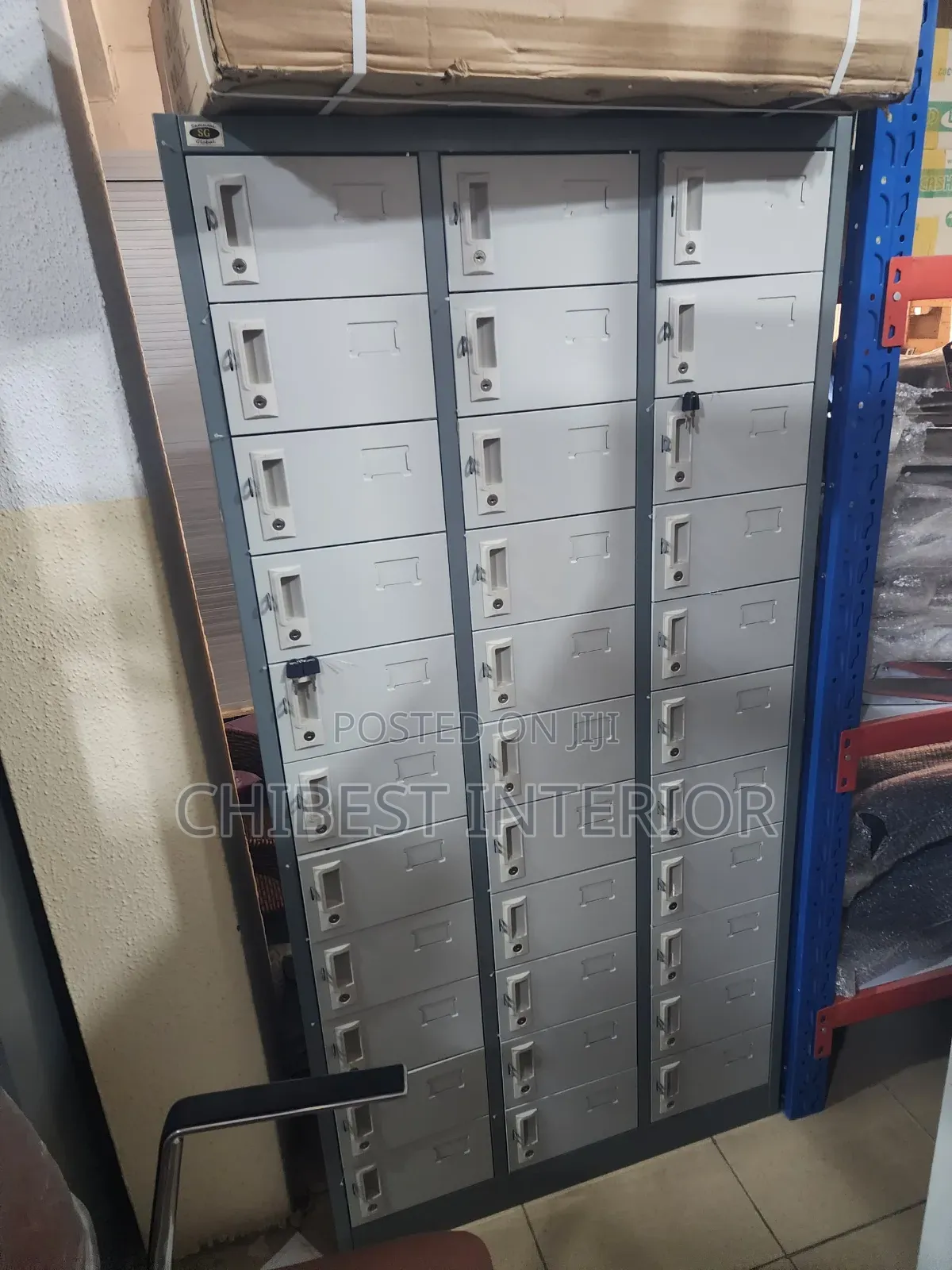 Standard 33doors Metal Locker.