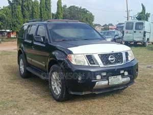 Nissan Pathfinder S 2008 Black
